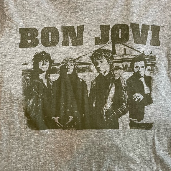 Bon Jovi Tops - 🔴Vintage 2005 Bon Jovi Band Tee